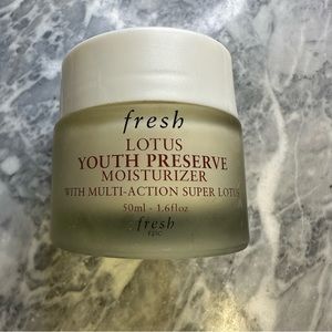 Fresh‎ Lotus Youth Preserve Moisturizer